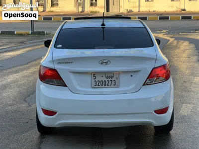 Hyundai Accent GL 4