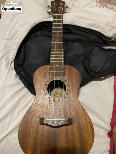 يوكوليلي سان رايز (Ukulele Sunrise) بحالة ممتازة كالجديد 4