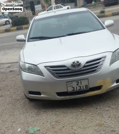 Toyota Camry SE 2