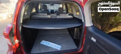 Toyota RAV 4 Limited 3