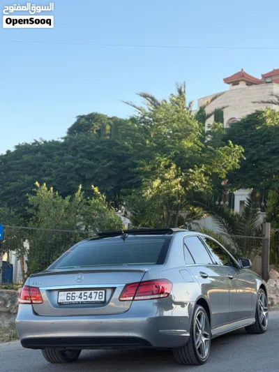 Mercedes Benz E-Class E 200 4