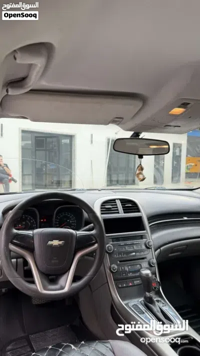 Chevrolet Malibu LS 2