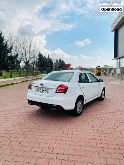 Geely GC6 4