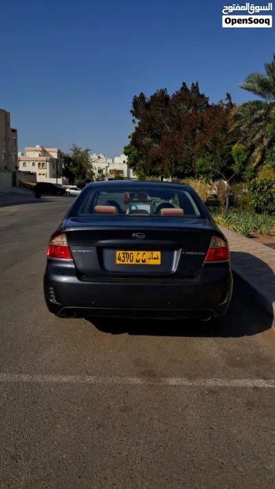Subaru Legacy Base 4
