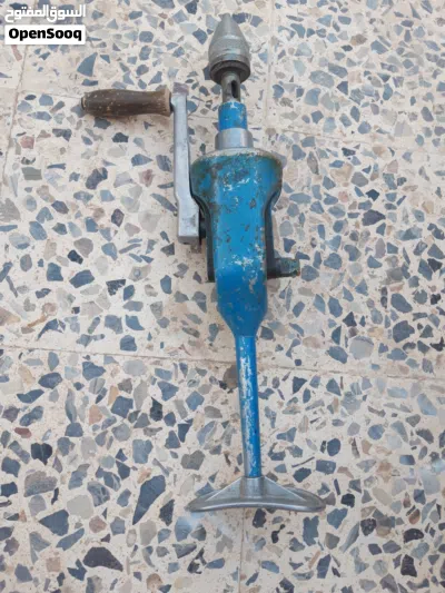 مثقاب يدوي 2