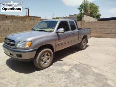 Toyota Tundra SR5 2