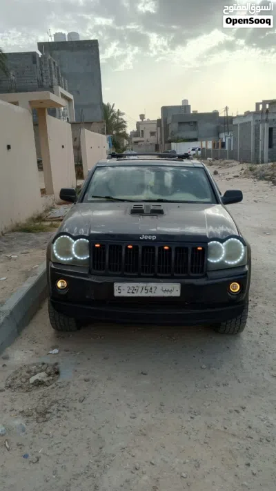 جيب جراند شيروكى Cherokee 4xe 2