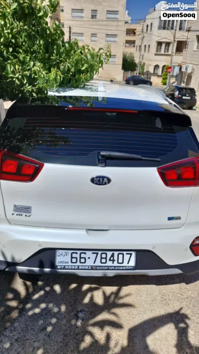 Kia Niro EX 3