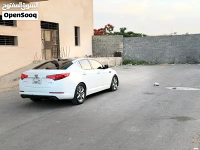 Kia K5 EX 3