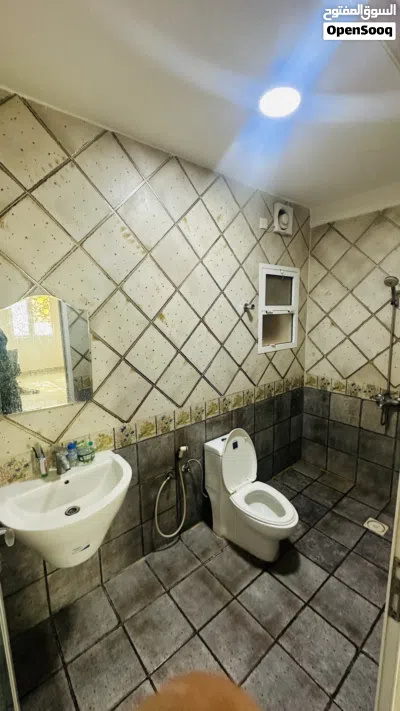 Room For Rent Just 90 Riyal Only 4