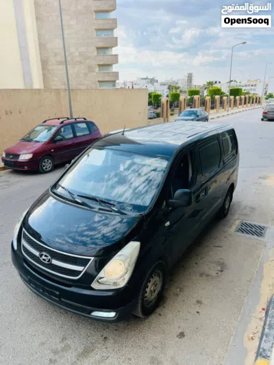 Hyundai H1 Standard 4