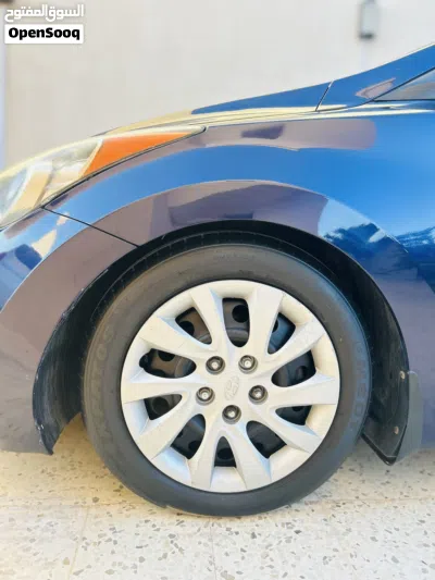 Hyundai Elantra GL 2