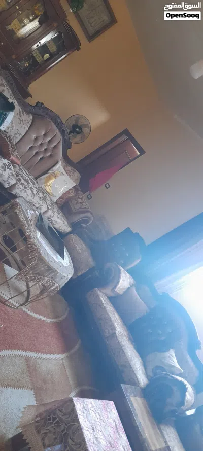 طقمين كنب للبيع 3