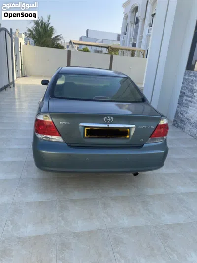 Toyota Camry XLE 3