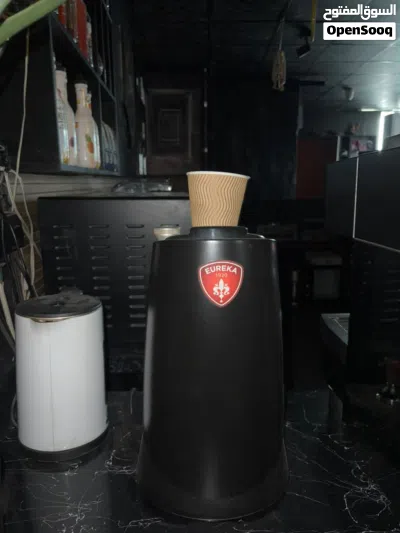 ماكنة قهوة ماجستر + طاحونه وجميع ملحقاتها 3