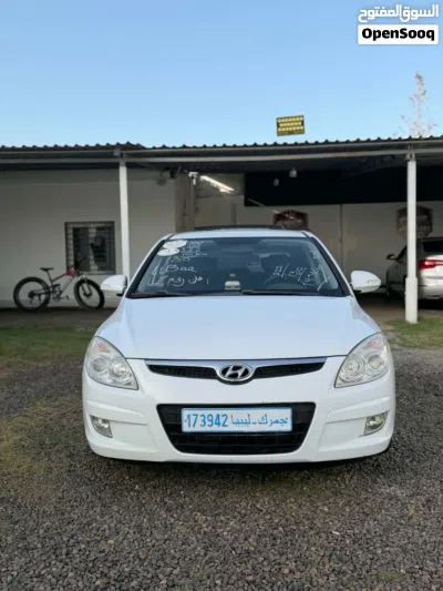 هيونداي i30 Standard 2