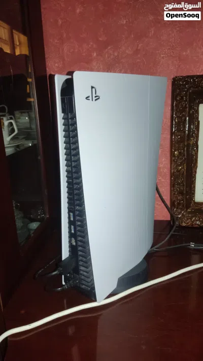 بلستيشن 5 مفيش ولا حاجه 4