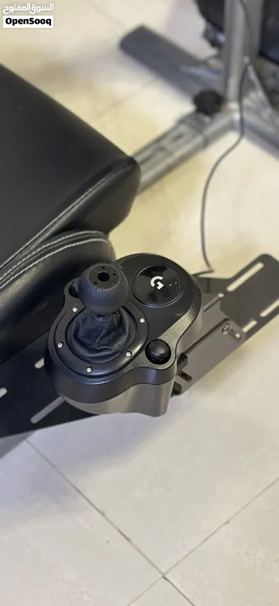 للبيع Logitech G29 مع كرسي Playseat 4