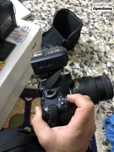 نيكون D3200 نضيفة مع تريكر 2