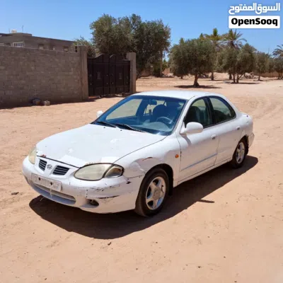 هيونداي افانتي Standard 4