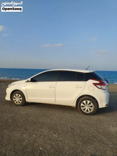 Toyota Yaris SE 3