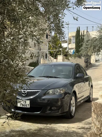 Mazda 3 Standard 3