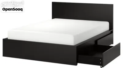 king size bad 2mx2m كينج سايز للبيع بحالة جيدة لون اسود 2م في 2م مع ادراج من جنبين 3