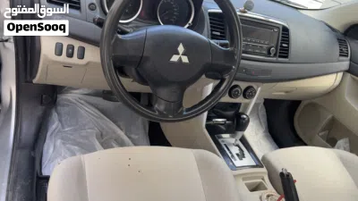Mitsubishi Lancer ES 3