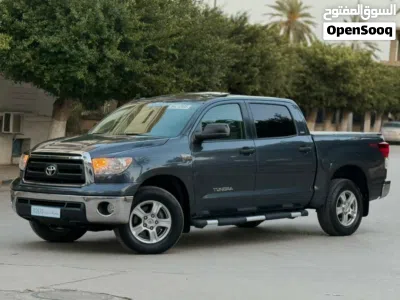 Toyota Tundra SR5 3