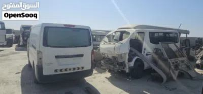 نشتري جميع باصات وشاحنات اقل 4 طن 4