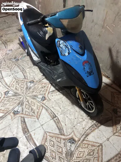 Sharmax Power Max 125 3