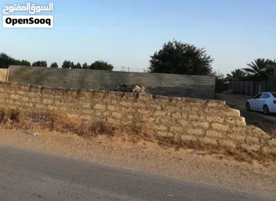 قطعة أرض سكنية ممتازة 300م على واجهتين في وادي الربيع بالقرب من سريع وادي الربيع والواجهات 20*15م 2