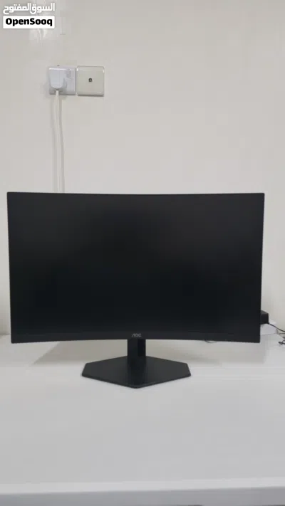 شاشة AOC Gaming 27” 280Hz شبه جديدة gaming monitor 2