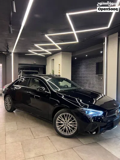 Mercedes Benz CLA-CLass CLA 200 3