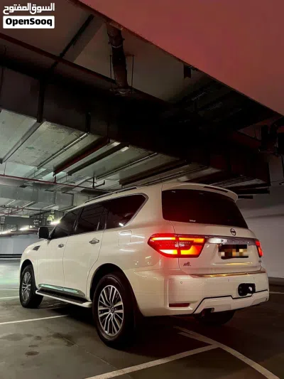 Nissan Patrol SE Platinum City 4