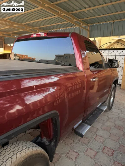 GMC Sierra Standard 3