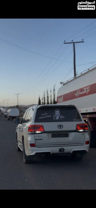 تويوتا لاند كروزر GXR 2