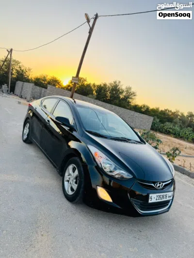 Hyundai Elantra GL 2