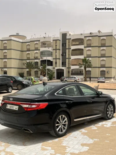 Hyundai Azera GL 2