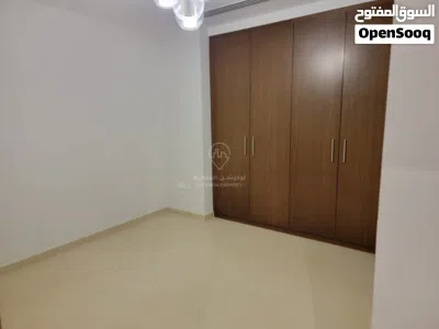 شقة مميزة للبيع في خليج مسقط Apartment For Sale in Mucsat Bay 2BHK 4