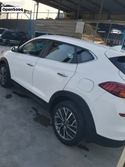 Hyundai Tucson Limited 2