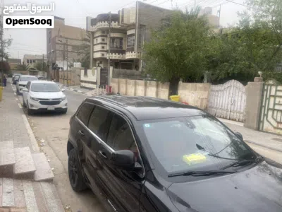 جيب جراند شيروكى Laredo 3