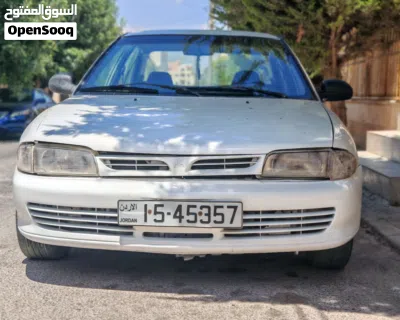 Mitsubishi Lancer ES 4