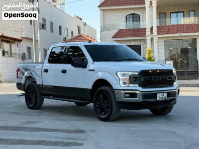 Ford F-150 XLT 4