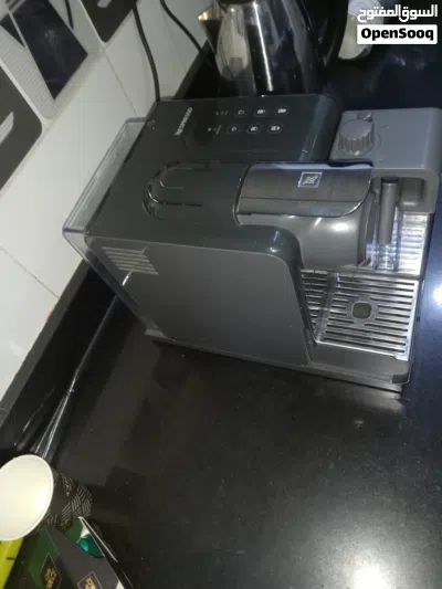 ماكينة قهوة Nespresso Lattissima 2