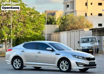Kia K5 EX 4
