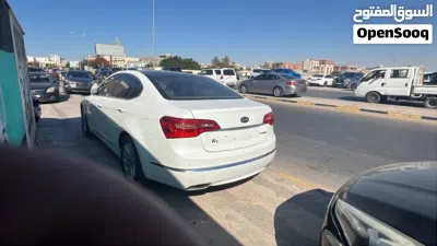 Kia Cadenza Limited 4