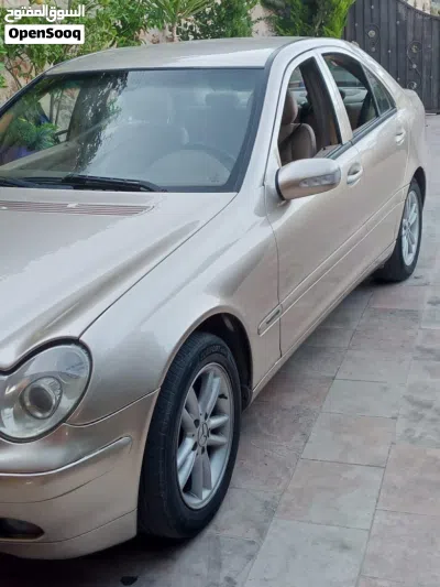 Mercedes Benz C-Class C 200 2