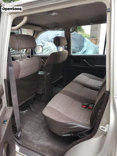 Toyota Land Cruiser GXR 3