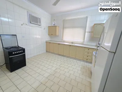 Spacious 3 Bhk Flat Gas Connection Balcony Free Wifi & Hk Closed Kitchen Cpr Address Near Juffair Ma 3
